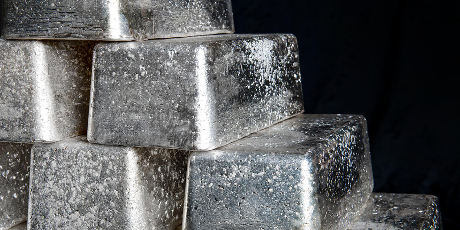 Platinum in the Hydrogen Midstream